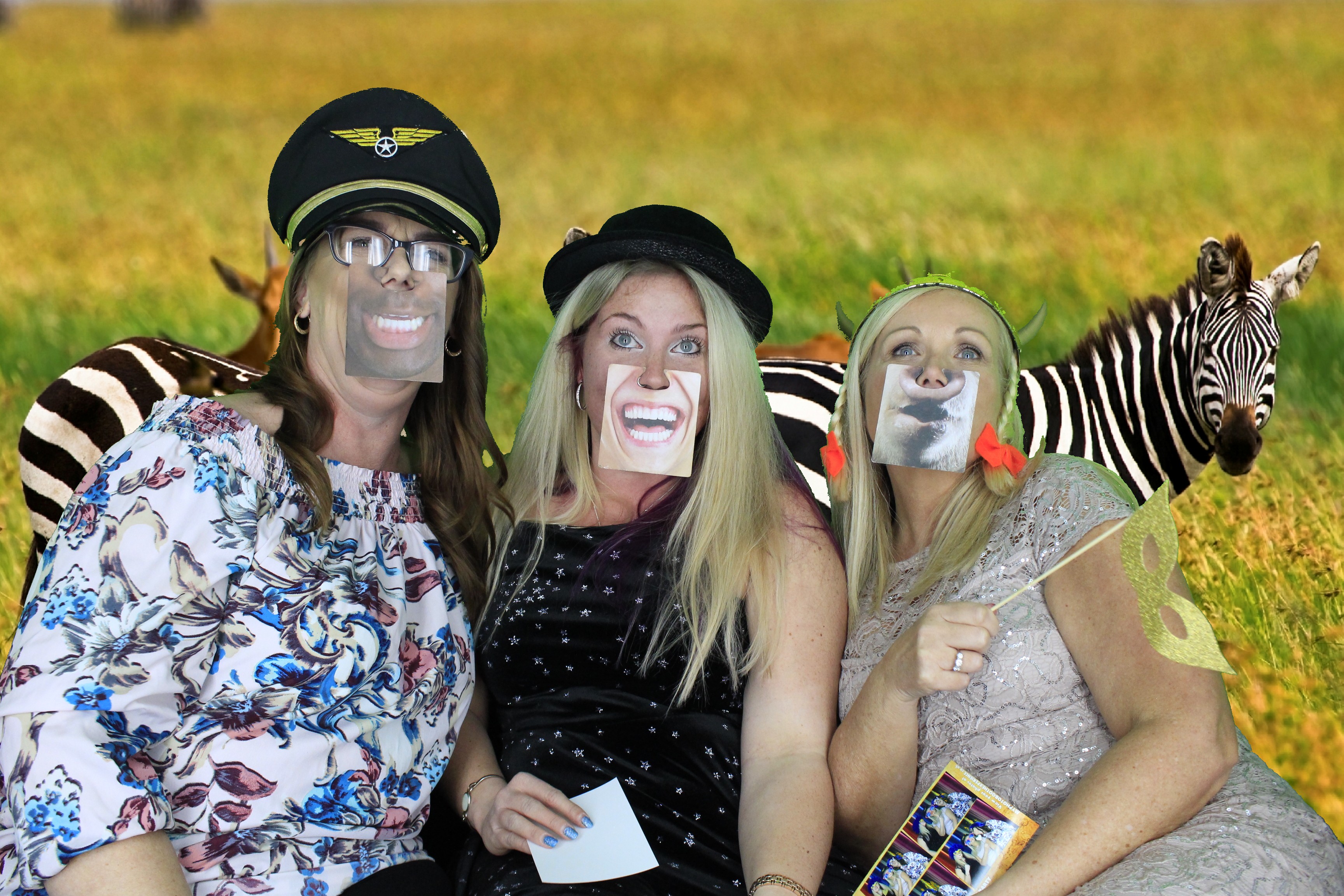 Vestey Party | View more photos from the event at gallery.myphotoboothexperience.co.uk/u/MyPhotoBoothExperienceLtd/Vestey-Party